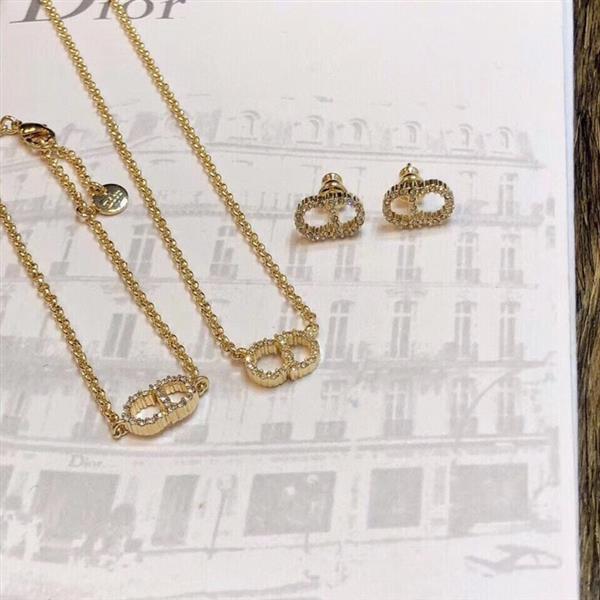 2024261521347 457035